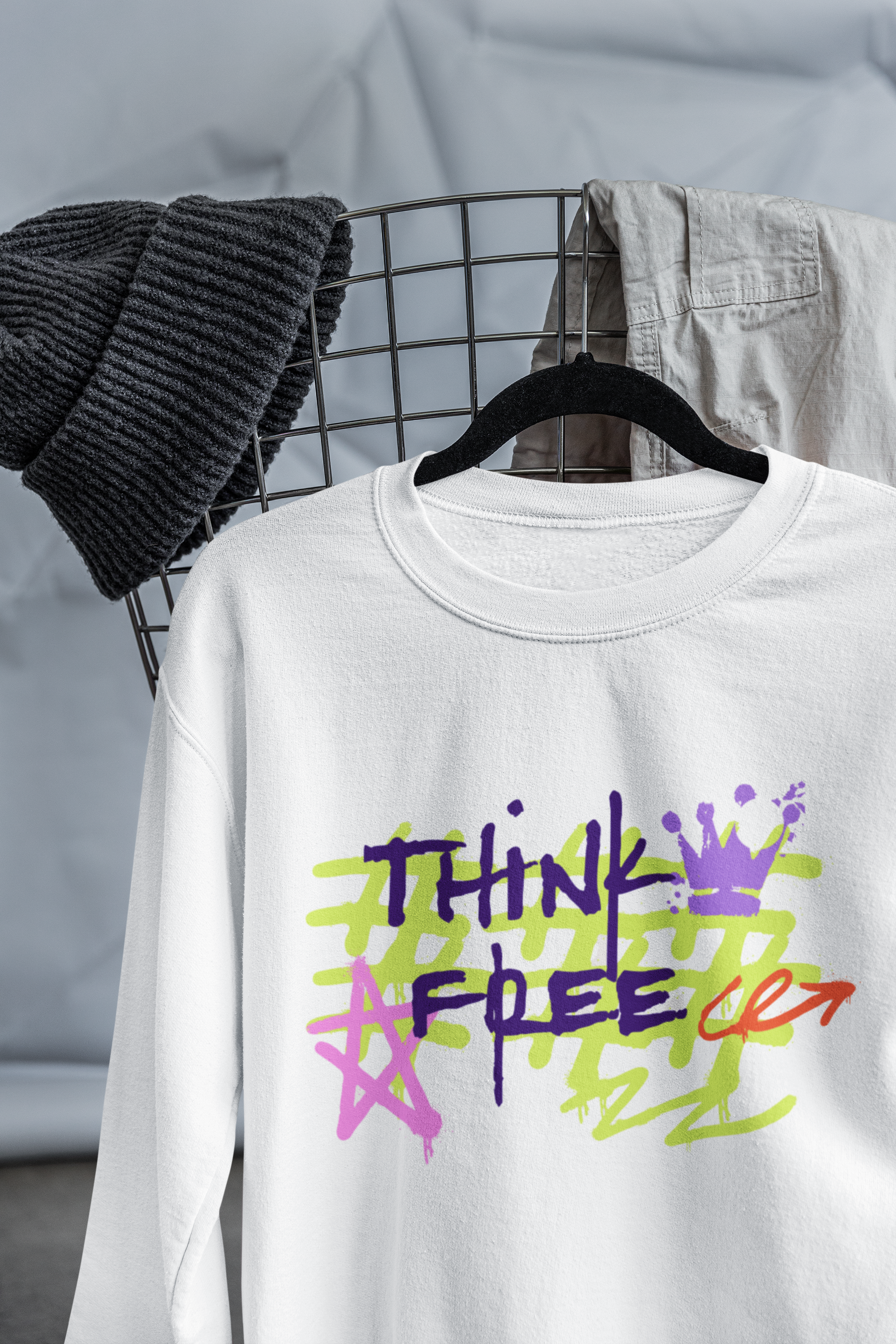 Think free graffiti sweat shirt